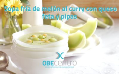 Sopa fría de melón al curry con queso feta y pipas
